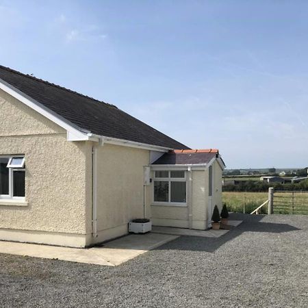 The Annexe - Spacious 2 Bedroom Detached Cottage Cardigan Buitenkant foto