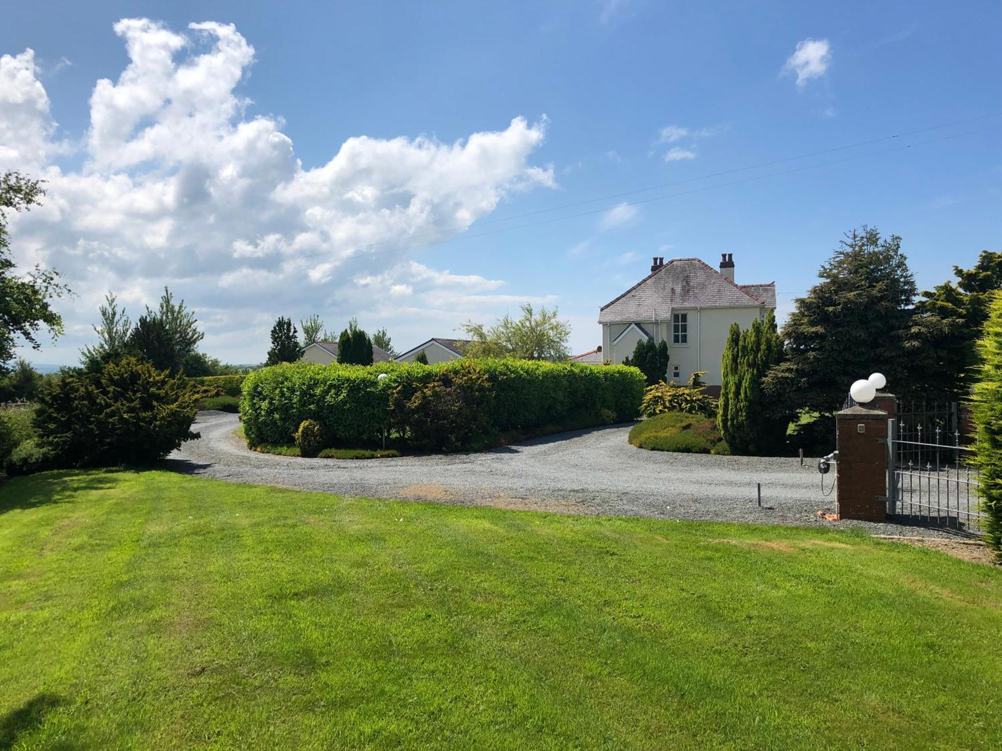 The Annexe - Spacious 2 Bedroom Detached Cottage Cardigan Buitenkant foto