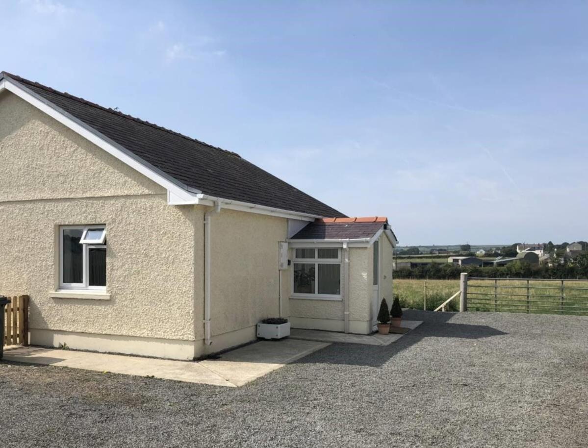 The Annexe - Spacious 2 Bedroom Detached Cottage Cardigan Buitenkant foto